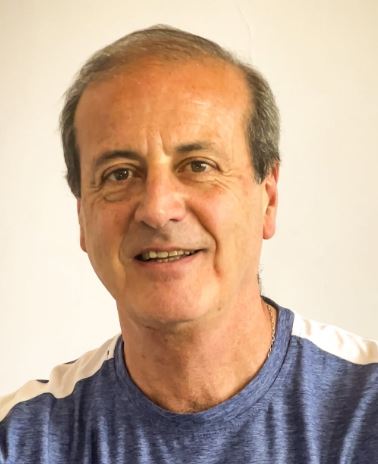 José